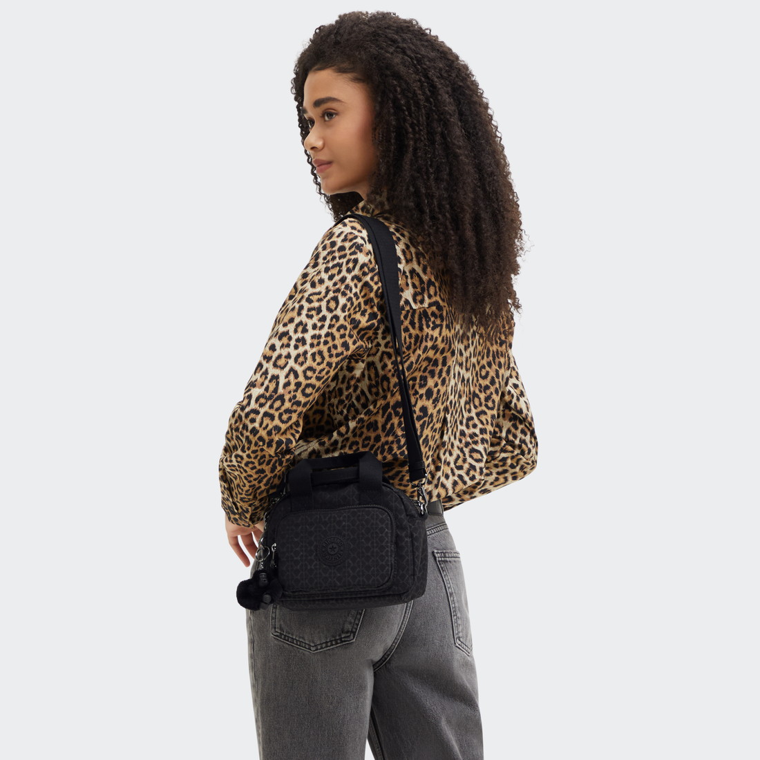 シグネチャーエンボス