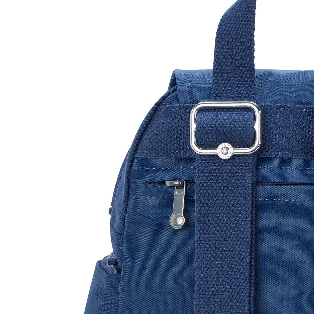 カジュアルブルー